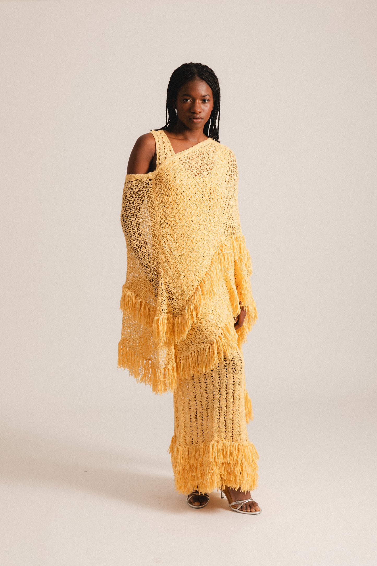 PONCHO ADELA