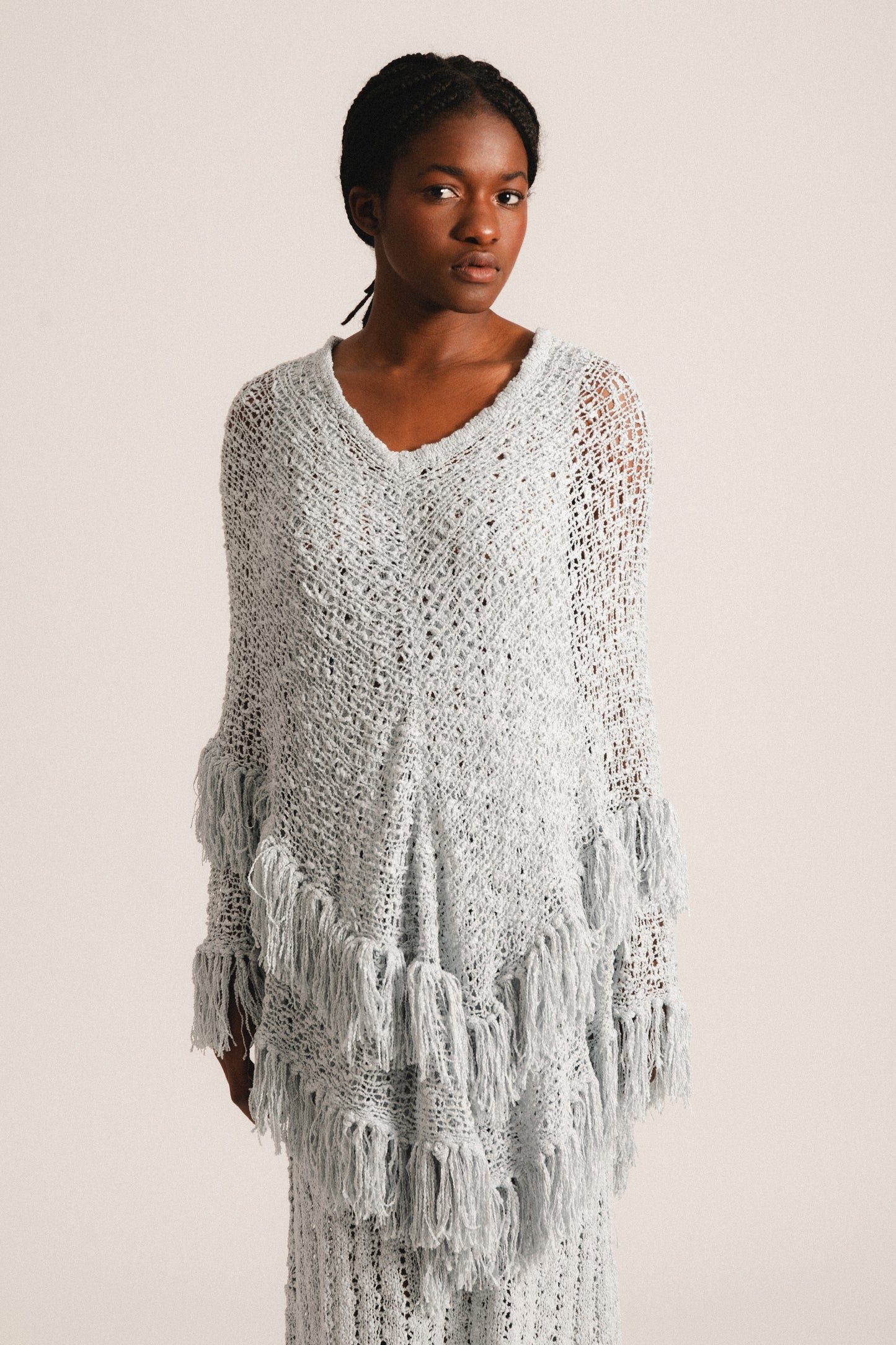 PONCHO ADELA